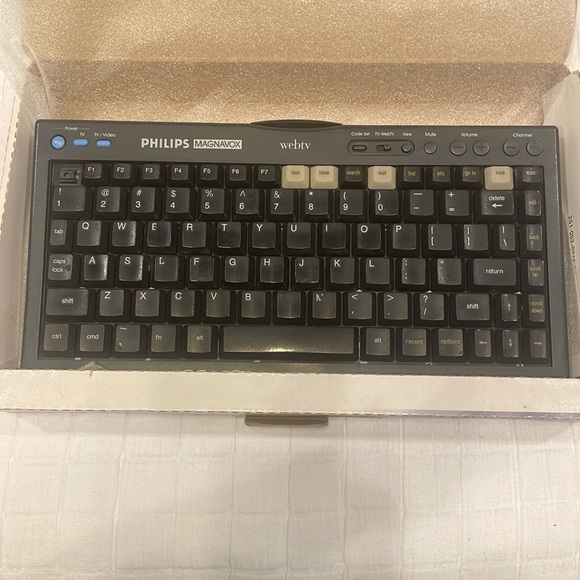 Philips Magnavox wireless infrared keyboard for web TV plus Internet MWK122BK - Picture 3 of 8